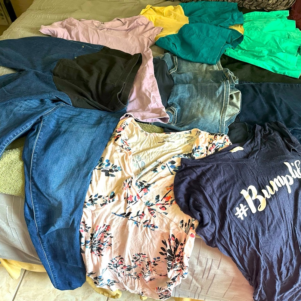 bundle maternity clothes sizes small and medium
